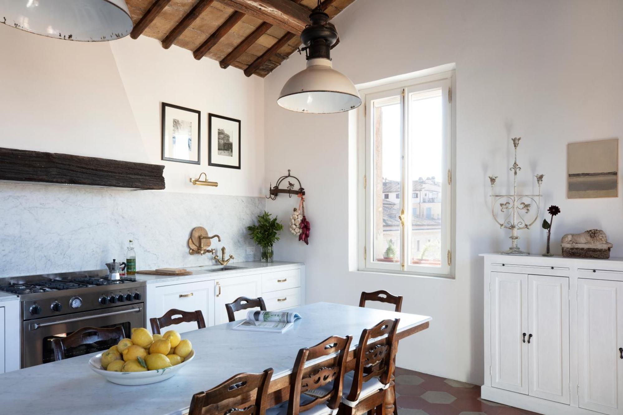 Apartment Yoursuiterome Rome